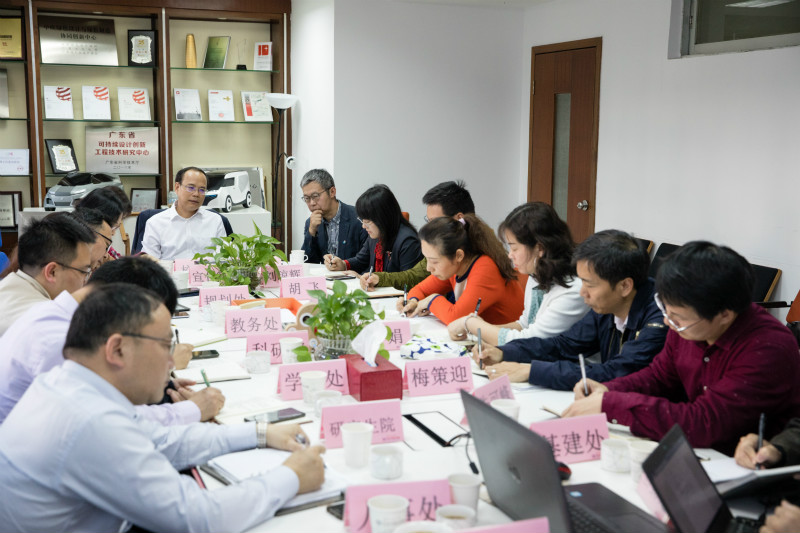 邱学青校长到永利皇宫赌场(中国)官方网站
调研指导工作